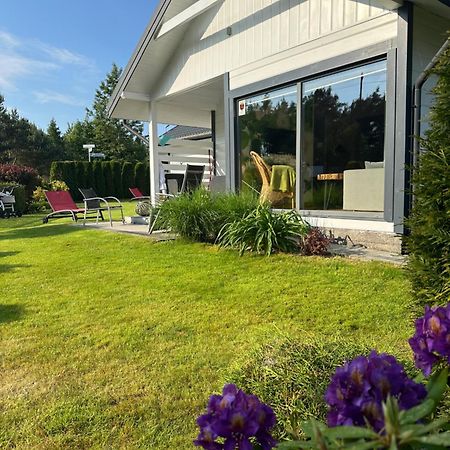 Balfala Domki Nad Morzem Ostrowo  Exterior foto
